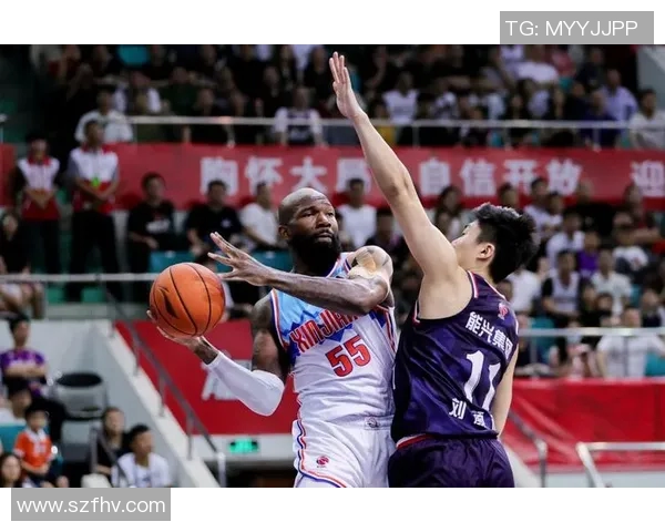 新疆伊力特队新赛季备战气氛浓厚,球员士气高涨